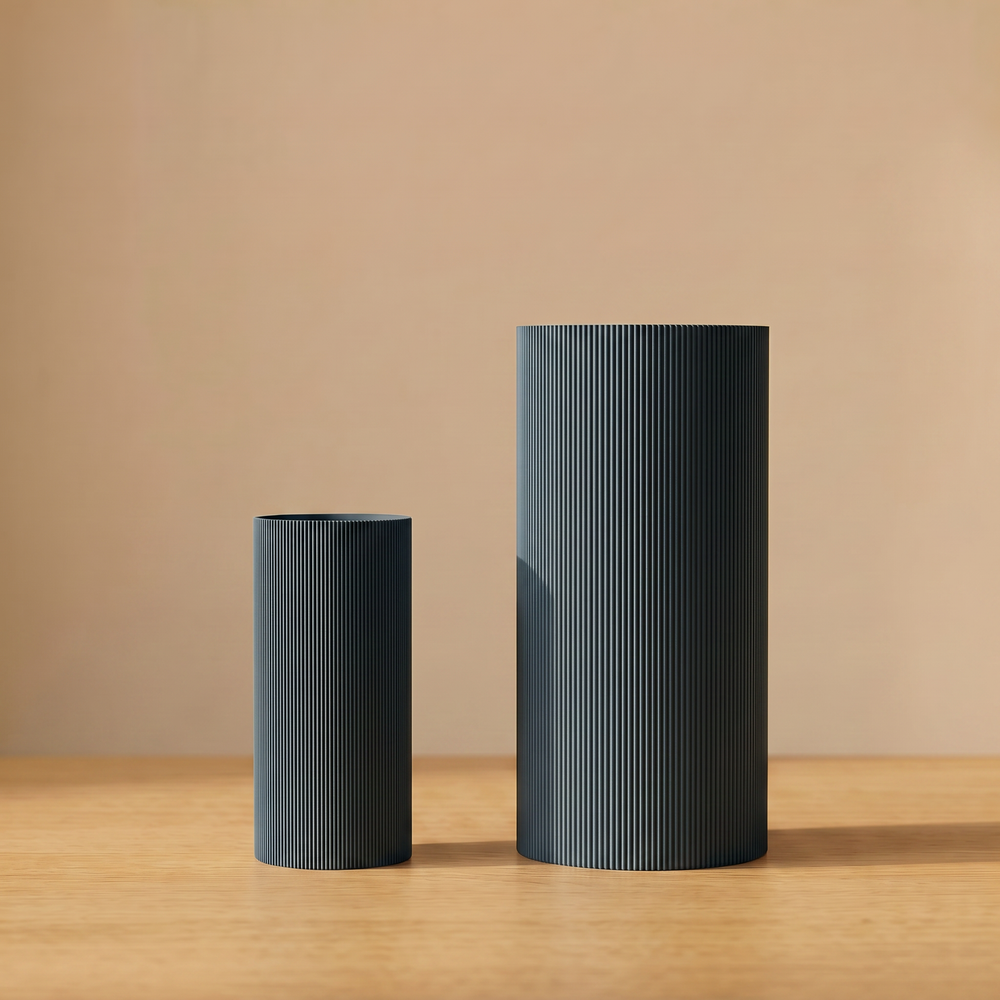 klein / Graublau