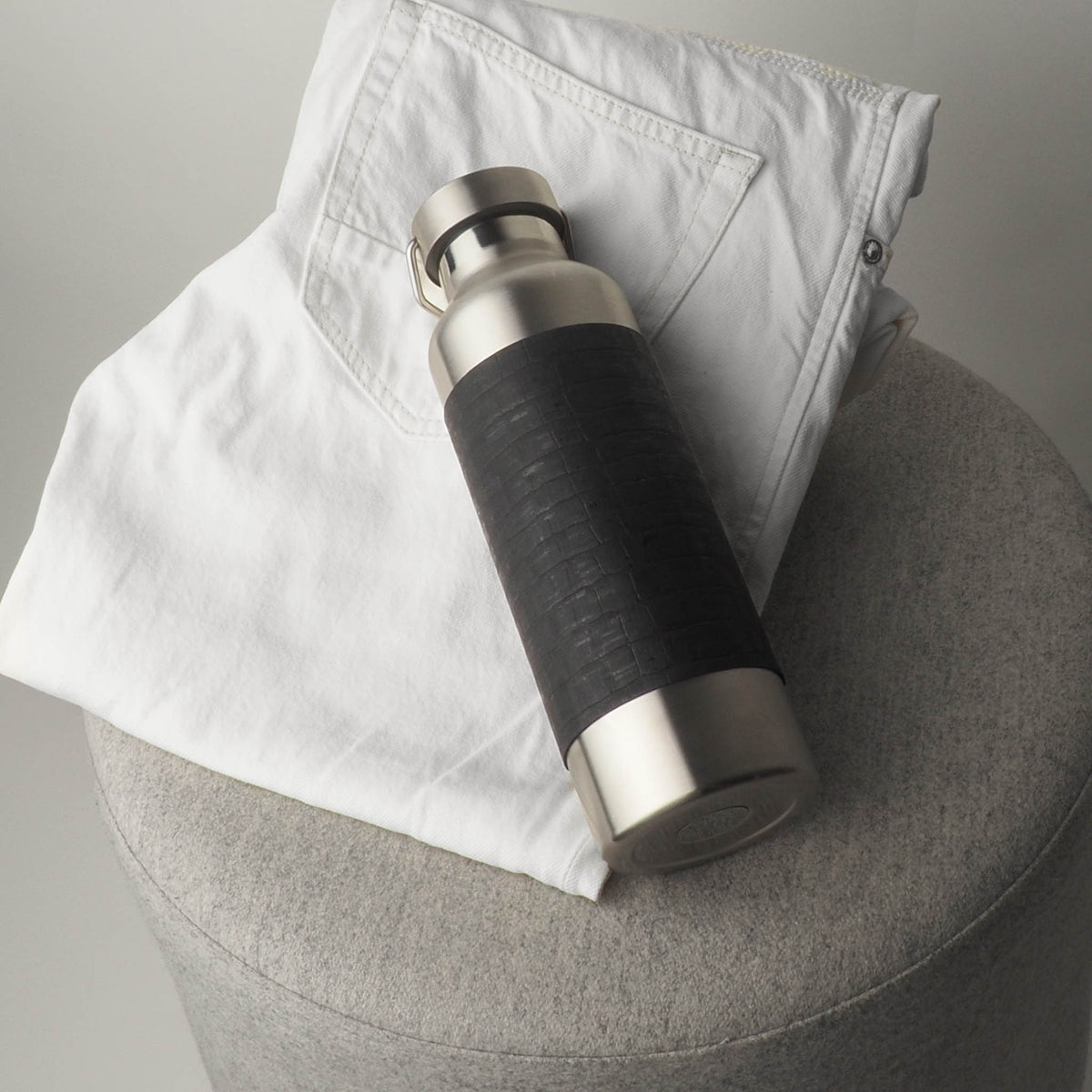 Edelstahl Trinkflasche 750ml mit Korksleeve
